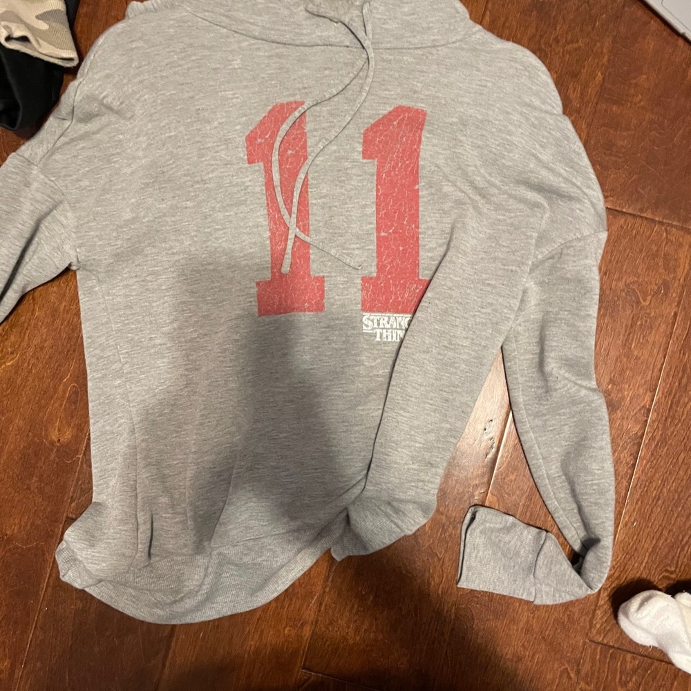 Stranger things sweatshirt